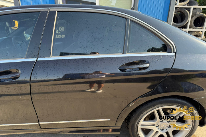 Usa / Portiera spate stanga culoare 197 Negru Obsidian Mercedes-Benz C-Class W204/S204/C204 [facelift] [2011 - 2015]