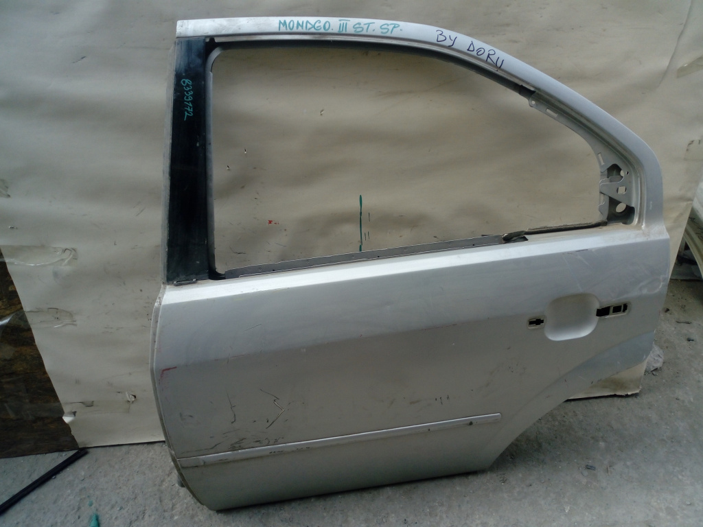 Usa / Portiera Spate,stanga Ford MONDEO Mk 3 2000 - 2007