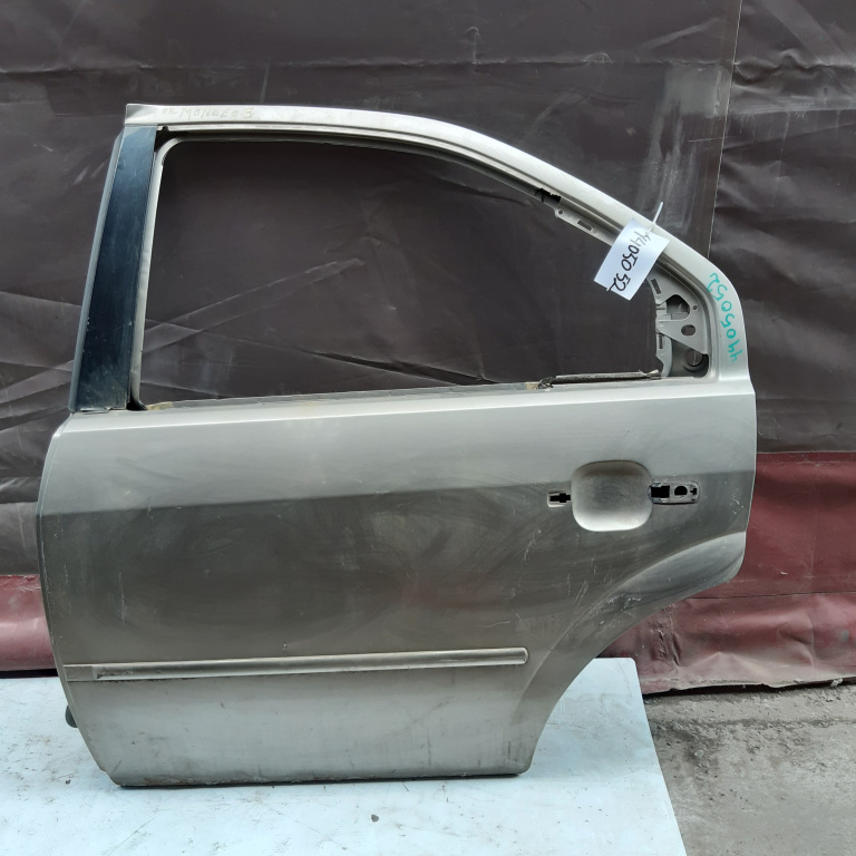 Usa / Portiera Spate,stanga Ford MONDEO Mk 3 2000 - 2007