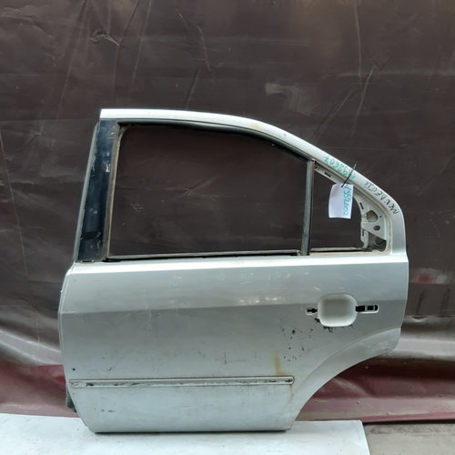 Usa / Portiera Spate,stanga Ford MONDEO Mk 3 2000 - 2007