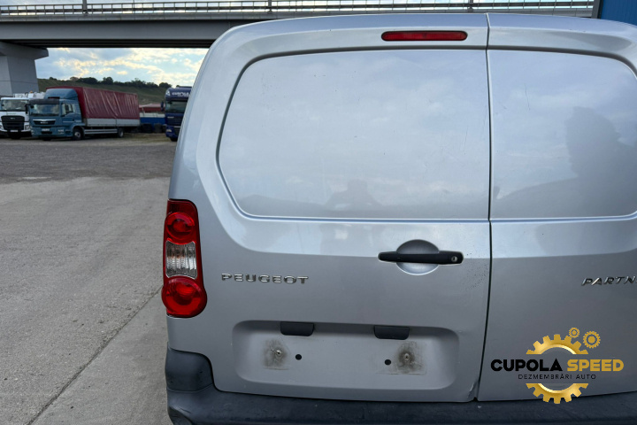 Usa / Portiera spate stanga ( mic defect) Citroen Berlingo 2 [facelift] [2012 - 2015]