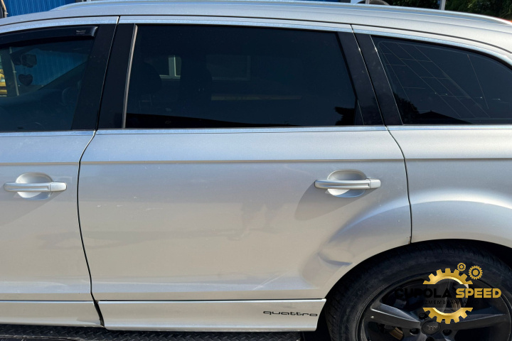 Usa Portiera spate stanga (mic defect) culoare LY7W Audi Q7 4L [facelift] [2008 - 2015]