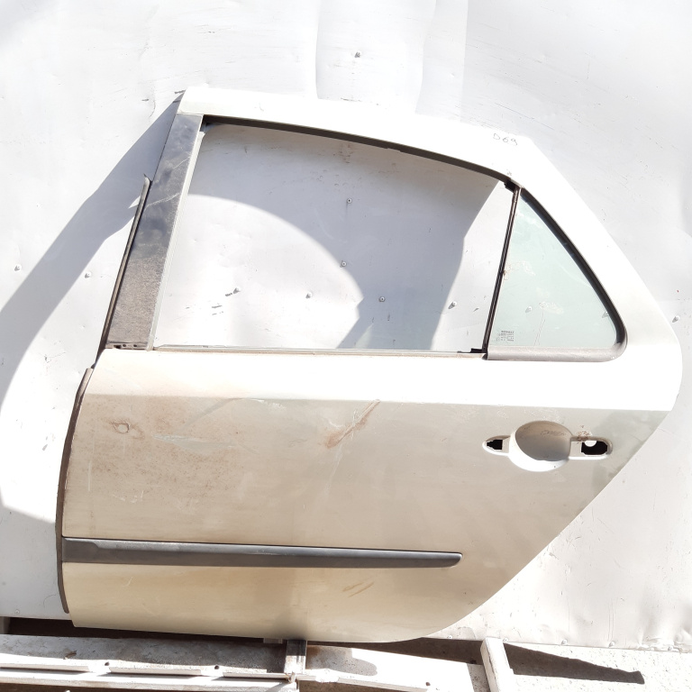 Usa / Portiera Spate,stanga Renault LAGUNA 2 2001 - 2007