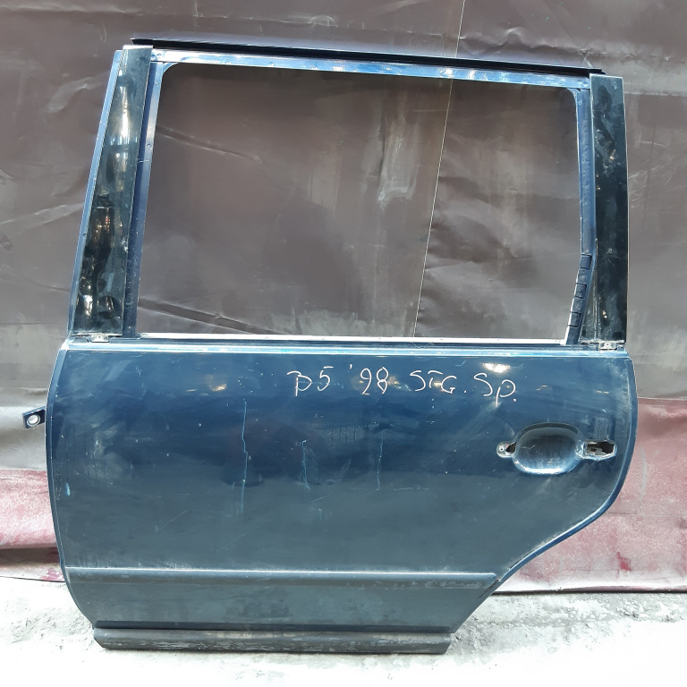 Usa / Portiera Spate,stanga VW PASSAT B5, B5.5 1996 - 2005