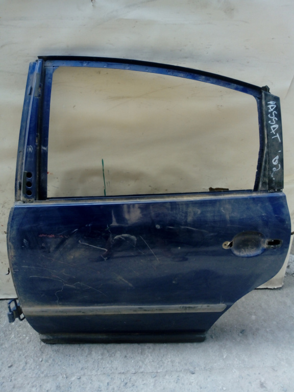 Usa / Portiera Spate,stanga VW PASSAT B5, B5.5 1996 - 2005