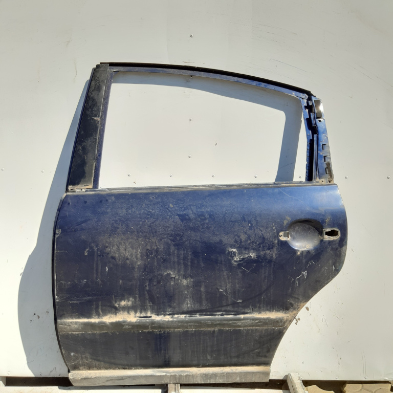 Usa / Portiera Spate,stanga VW PASSAT B5, B5.5 1996 - 2005