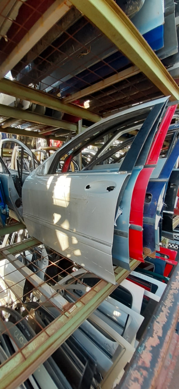 Usa / Portiera Stanga,fata,Alb,Gri Mercedes-Benz S-CLASS (W220) 1998 - 2005