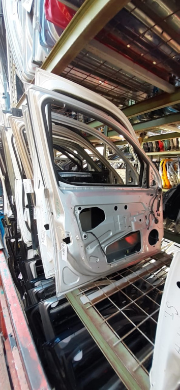 Usa / Portiera Stanga,fata,Alb Opel ASTRA H 2004 - 2012