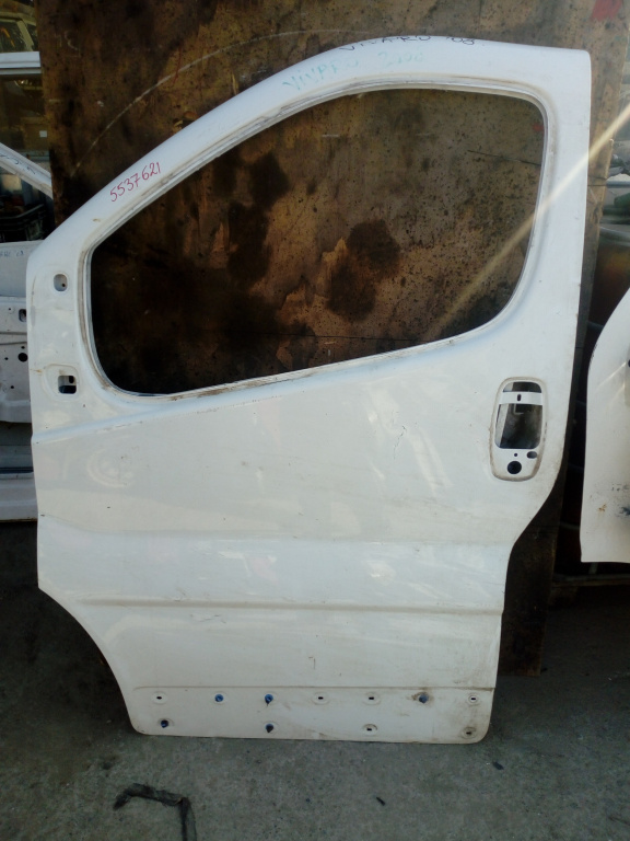 Usa / Portiera Stanga,fata,Alb Opel VIVARO A 2001 - 2014