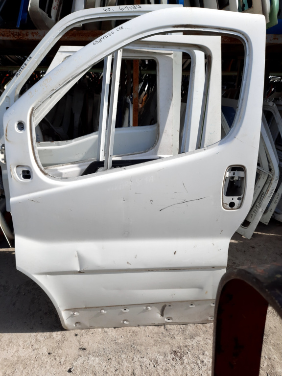 Usa / Portiera Stanga,fata,Alb Opel VIVARO A 2001 - 2014
