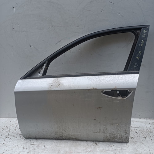 Usa / Portiera Stanga Fata Alfa Romeo 159 (939) 2005-2011 Gri