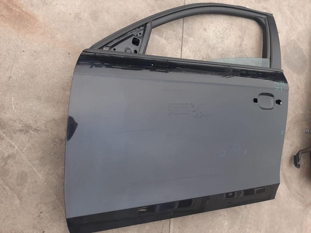 Usa portiera stanga fata audi a4 b8 berlina
