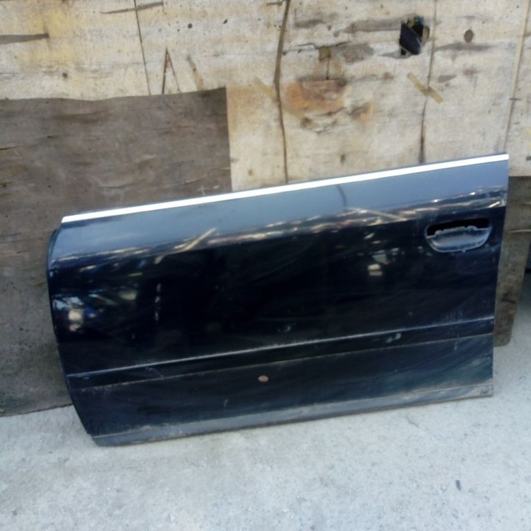 Usa / Portiera Stanga Fata Audi A6 (4B, C5) 1997-2005 Albastru Sedan / Berlina