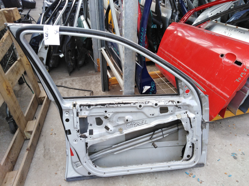 Usa / Portiera Stanga Fata Bmw 5 (E39) 1995-2004 Alb Gri
