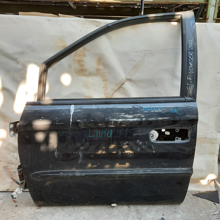 Usa / Portiera Stanga Fata Chrysler Voyager Mk 3 (Rg, Rs) 2001-2007 Negru