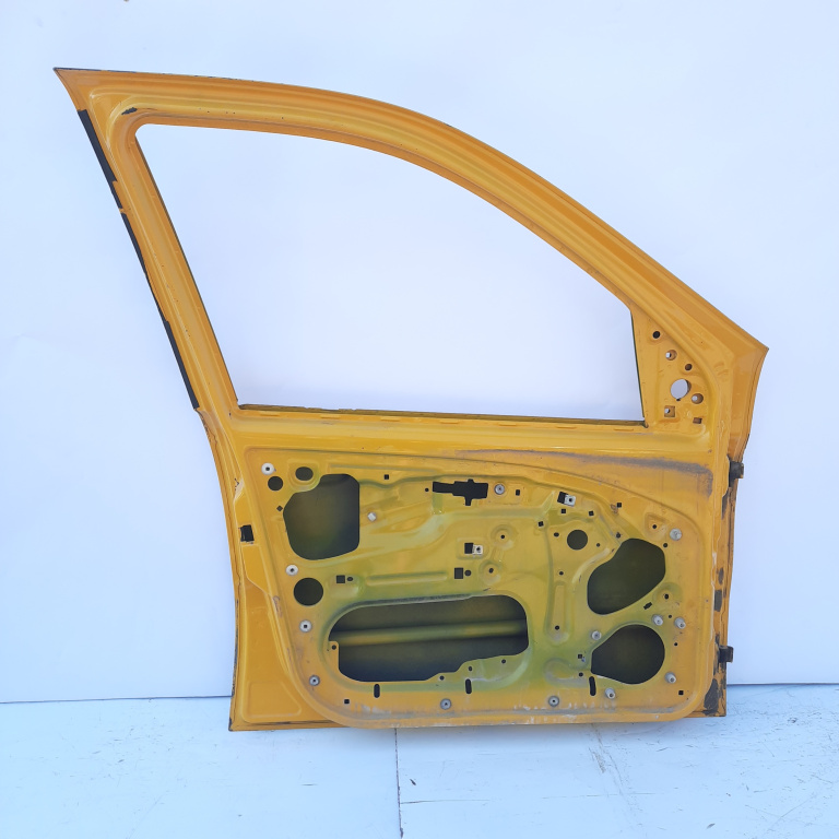 Usa / Portiera Stanga Fata Fiat Albea (172, 178) 1996-2012 Galben