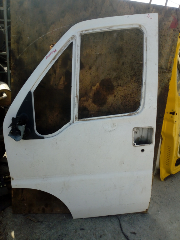 Usa / Portiera Stanga Fata Fiat Ducato (244) 2002-2006 Alb