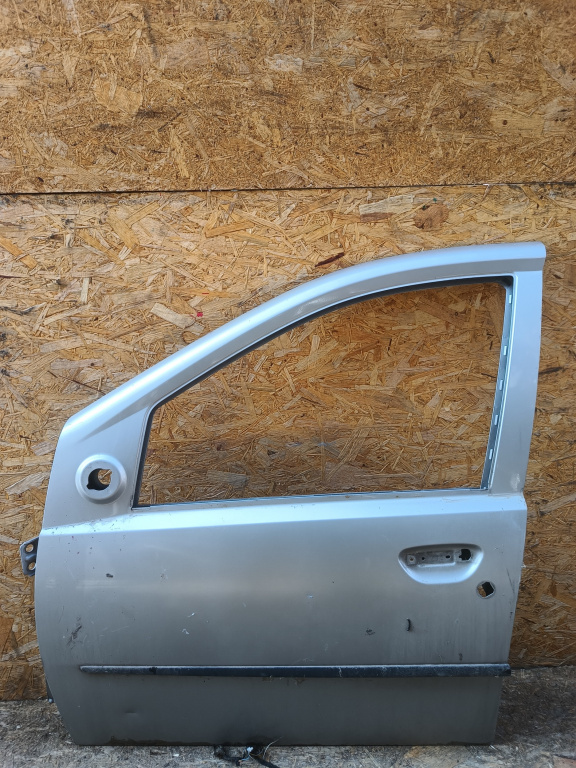 Usa / Portiera Stanga Fata Fiat Punto (188) 1999-2010 Gri