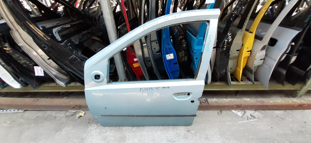 Usa / Portiera Stanga Fata Fiat Punto (188) 1999-2010 Albastru