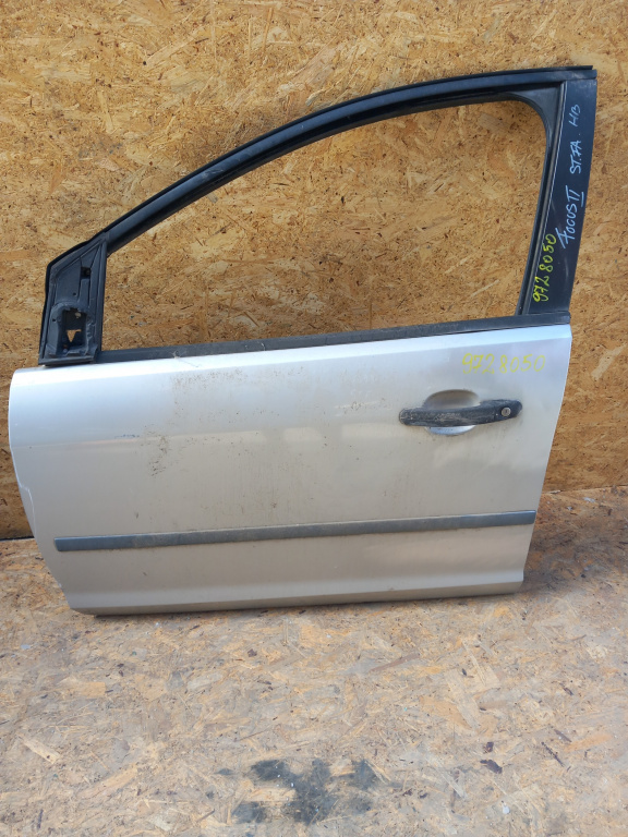 Usa / Portiera Stanga Fata Ford Focus Mk 1 1998-2004 Gri