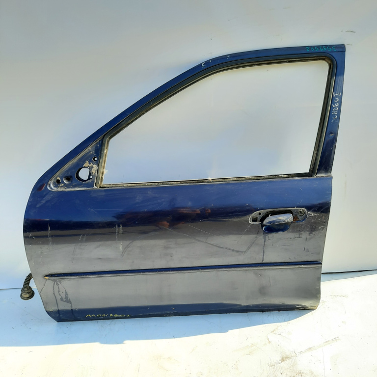Usa / Portiera Stanga Fata Ford Mondeo Mk 1 1993-1996 Negru