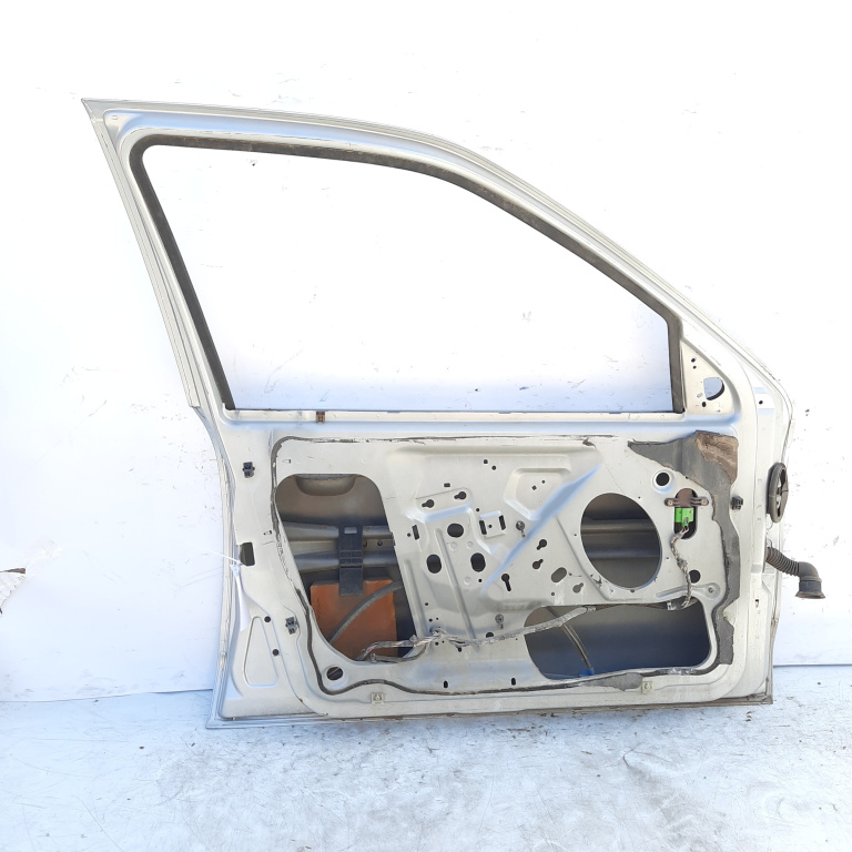 Usa / Portiera Stanga Fata Ford Mondeo Mk 2 1996-2000