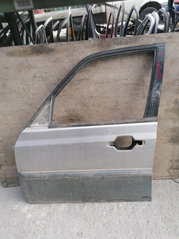 Usa / Portiera Stanga,fata,Gri Hyundai TERRACAN (HP) 2001 - 2007