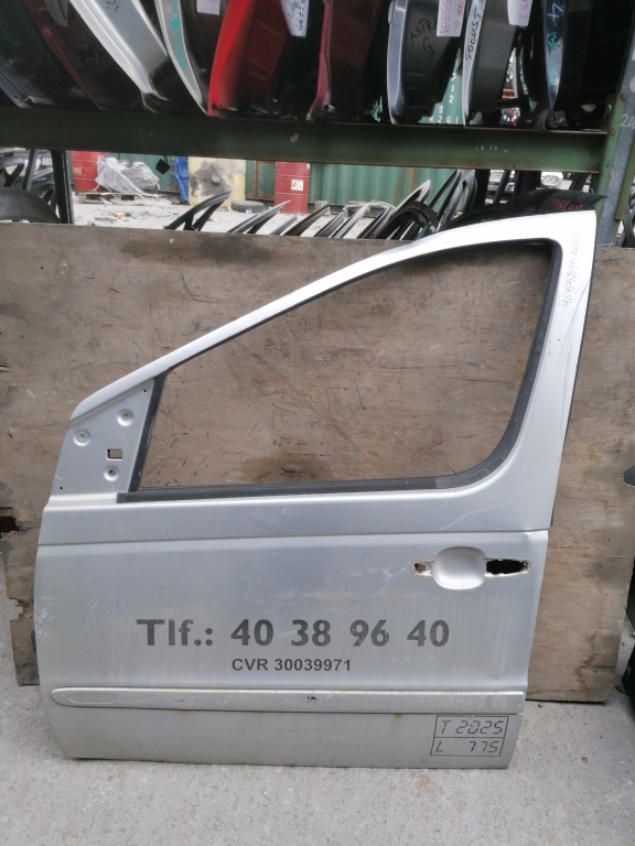 Usa / Portiera Stanga,fata,Gri Mercedes-Benz VANEO (414) 2001 - 2005