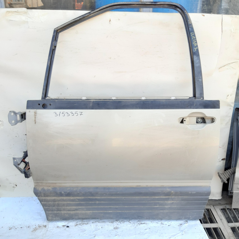 Usa / Portiera Stanga,fata,Gri Toyota PREVIA (TCR2, TCR1) 1990 - 2000