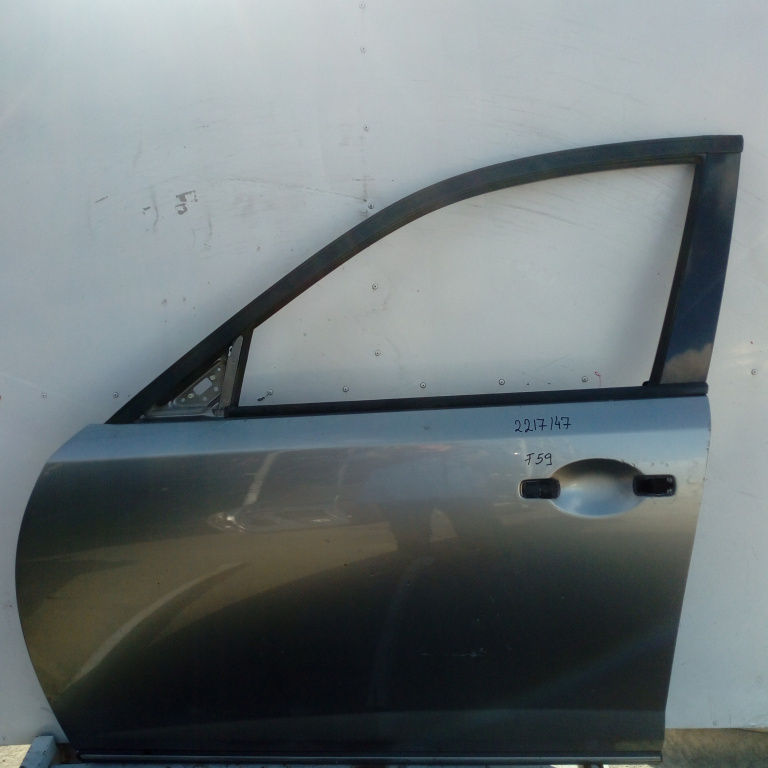 Usa / Portiera Stanga Fata Infiniti S50 (Fx35, Fx45) 2003-2008 Gri