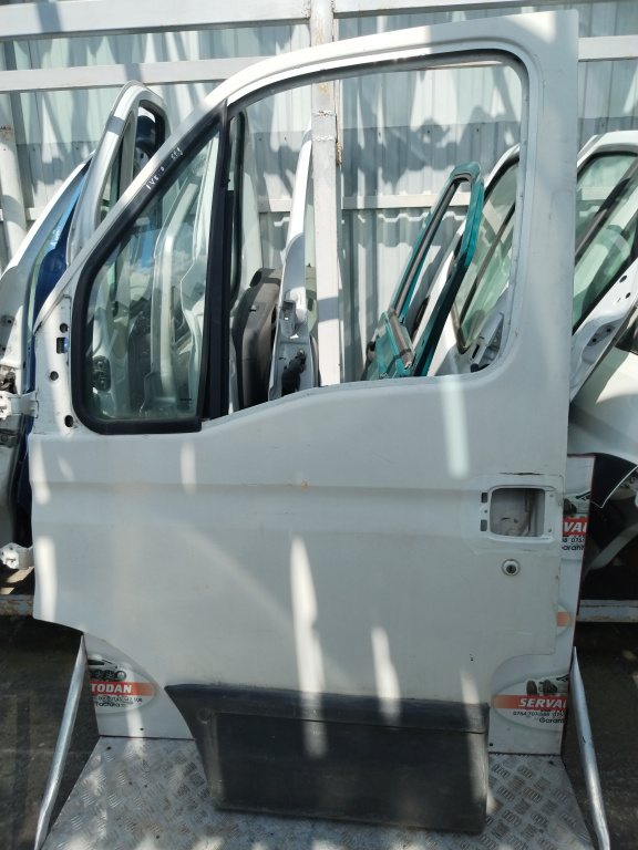 Usa / Portiera stanga fata Iveco Daily 3 (2006->) 2.3 Motorina 2013
