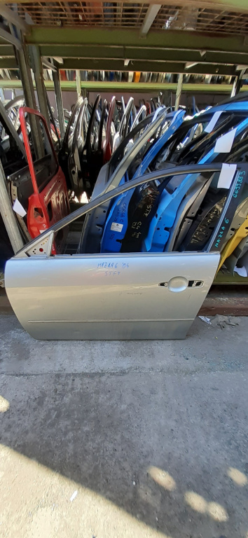 Usa / Portiera Stanga Fata Mazda 6 (Gg) 2002-2008 Alb Gri