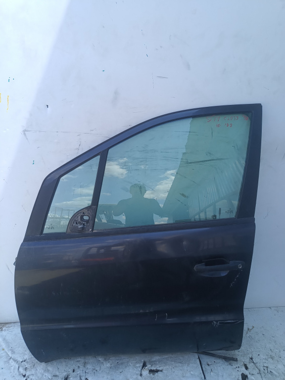 Usa / Portiera Stanga Fata Mercedes-Benz A-Class (W168) 1997-2004 Negru