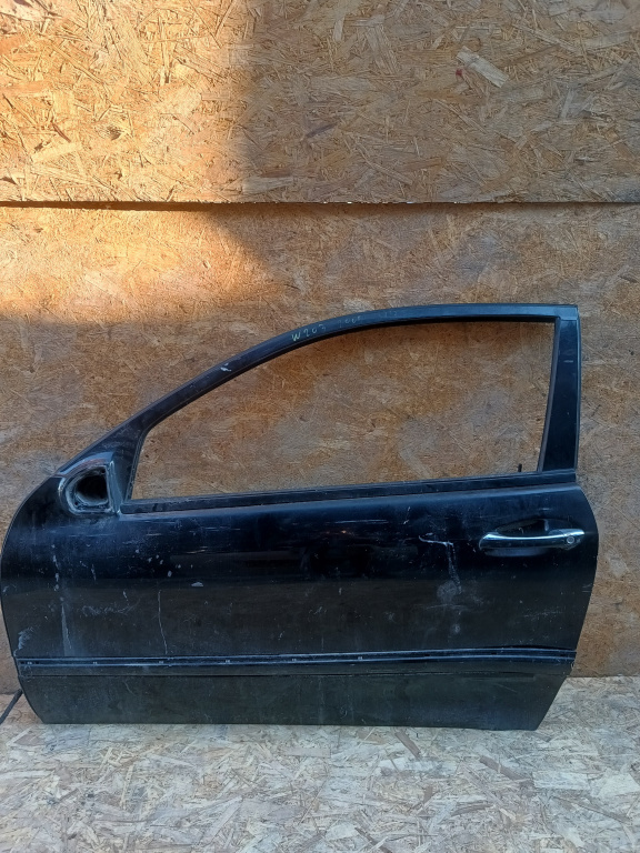 Usa / Portiera Stanga Fata Mercedes-Benz C-Class (W203) 2000-2007 Negru