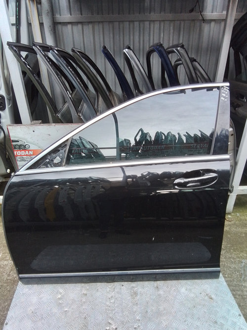 Usa / Portiera stanga fata Mercedes-Benz S-Class (2005-2009) [W221] 3.0 Motorina 2008