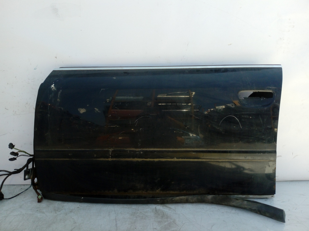 Usa / Portiera Stanga,fata,Negru Audi A6 (4B, C5) 1997 - 2005