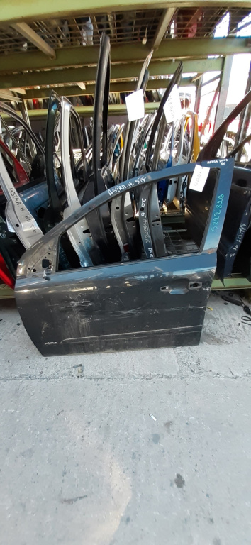 Usa / Portiera Stanga,fata,Negru Opel ASTRA H 2004 - 2012