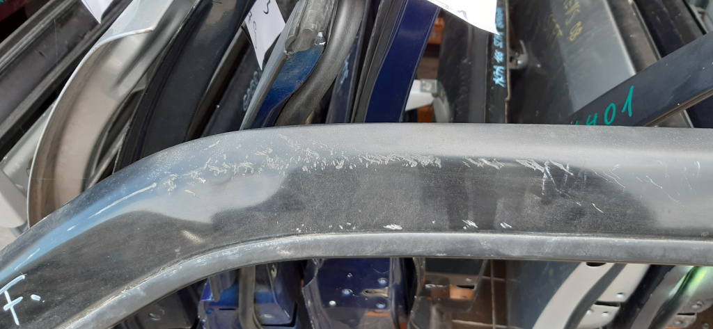 Usa / Portiera Stanga Fata Nissan Navara (D22) 1997-2004 Negru