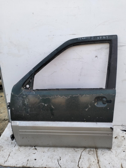 Usa / Portiera Stanga Fata Nissan Terrano 2 (R20) 1993-2006 Verde
