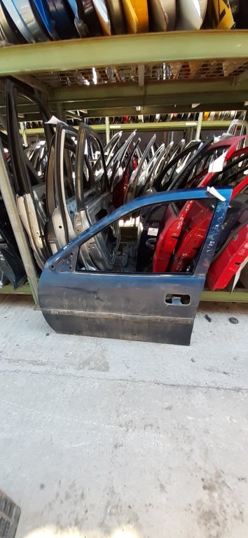 Usa / Portiera Stanga Fata Opel Vectra B 1995-2002 Albastru Negru