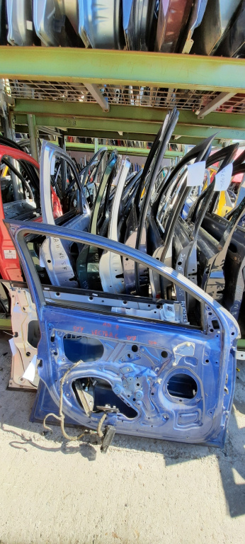 Usa / Portiera Stanga Fata Opel Vectra C 2002-2008 Albastru