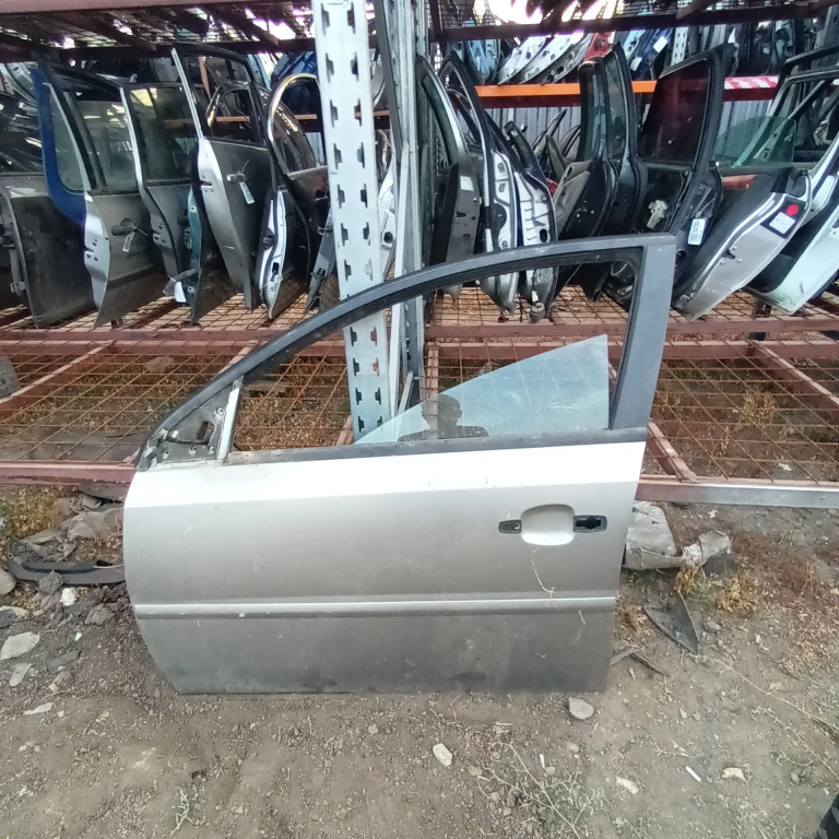 Usa / Portiera Stanga Fata Opel Vectra C 2002-2008 Gri