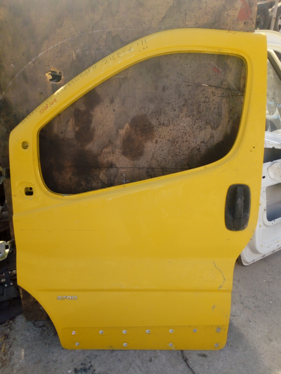 Usa / Portiera Stanga Fata Opel Vivaro A 2001-2014 Galben