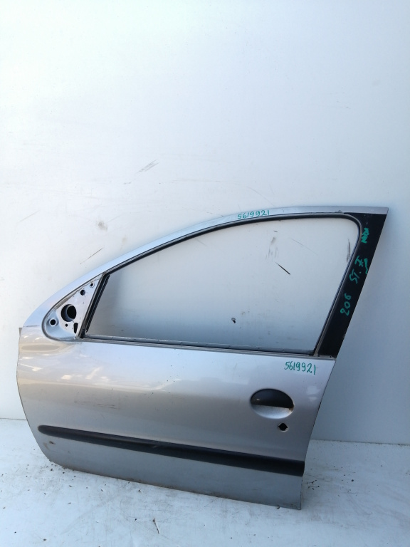 Usa / Portiera Stanga Fata Peugeot 206 1998-2013 Gri