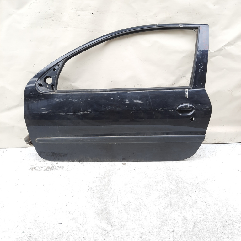 Usa / Portiera Stanga Fata Peugeot 206 1998-2013 Negru Coupe / 2 Portiere