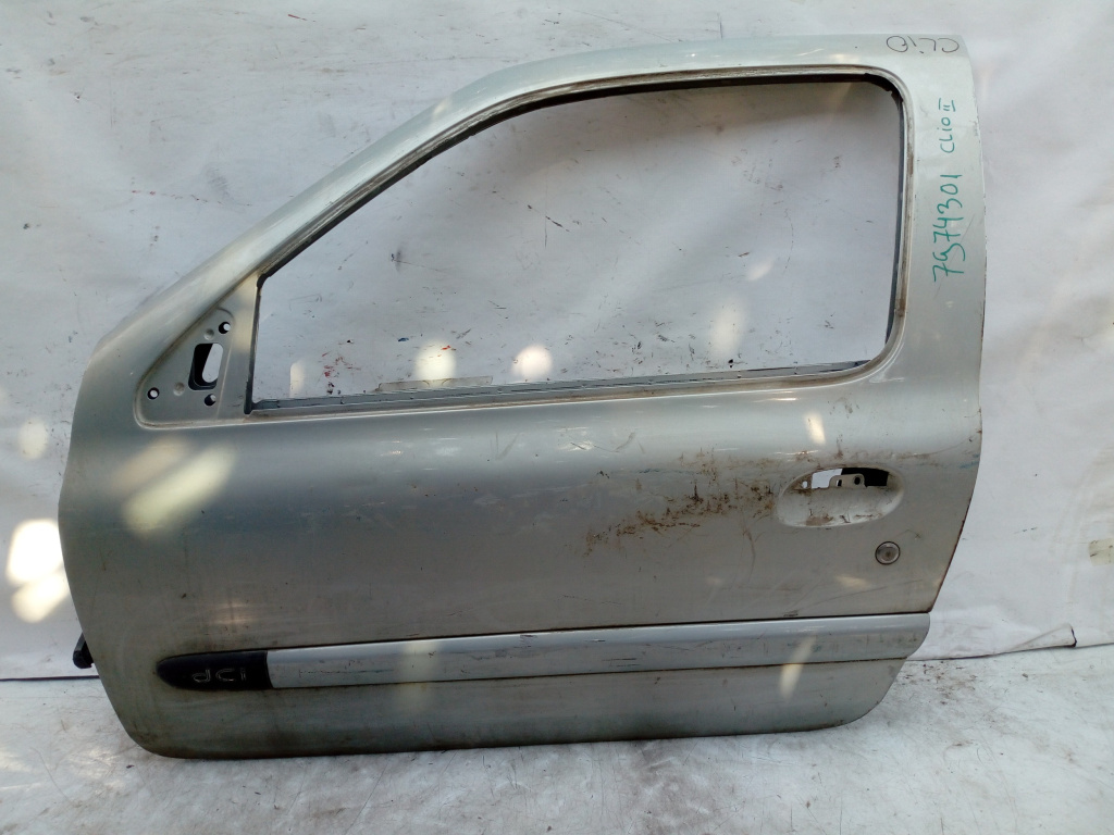 Usa / Portiera Stanga Fata Renault Clio 2 / Symbol 1 1998-2008