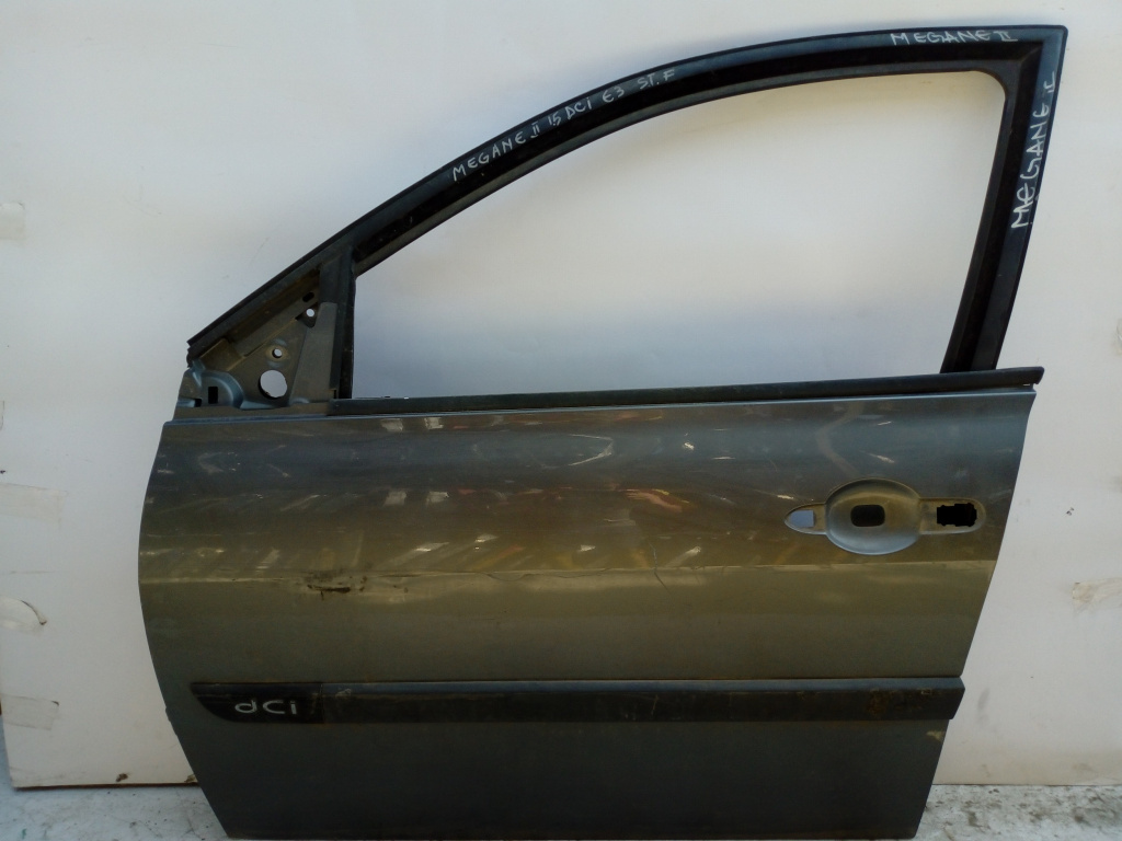 Usa / Portiera Stanga Fata Renault Megane 2 2002-2010