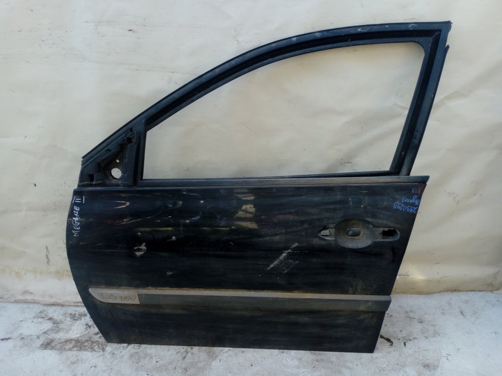 Usa / Portiera Stanga Fata Renault Megane 2 2002-2010 Negru