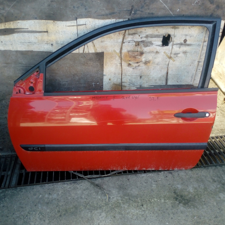 Usa / Portiera Stanga Fata Renault Megane 2 2002-2010 Rosu Pickup 2 Portiere