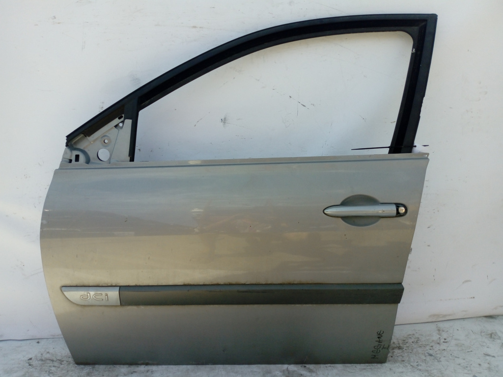 Usa / Portiera Stanga Fata Renault Megane 2 2002-2010